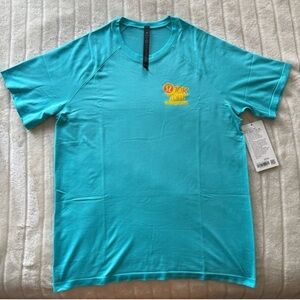 Lululemon Metal vent tech short sleeve tee 10K tour of LA